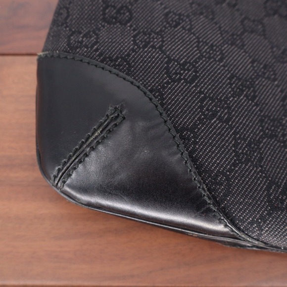 Gucci Black Original GG Canvas Shoulder Bag Vintage Black Leather Trim - Picture 4 of 14